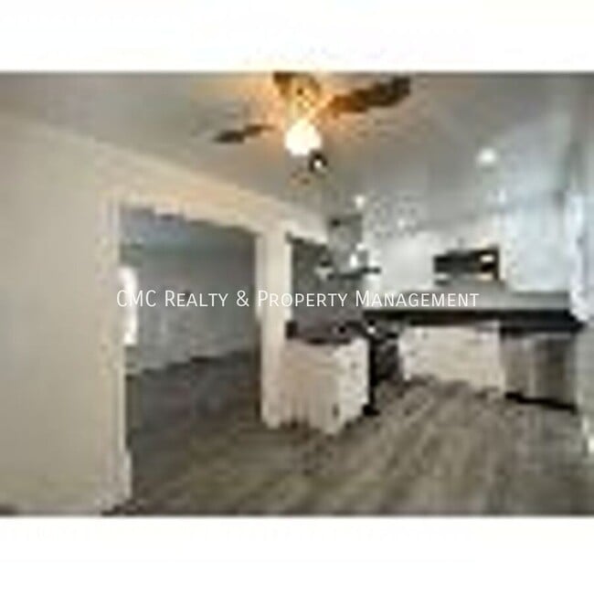 Building Photo - 4520 N Banner Dr