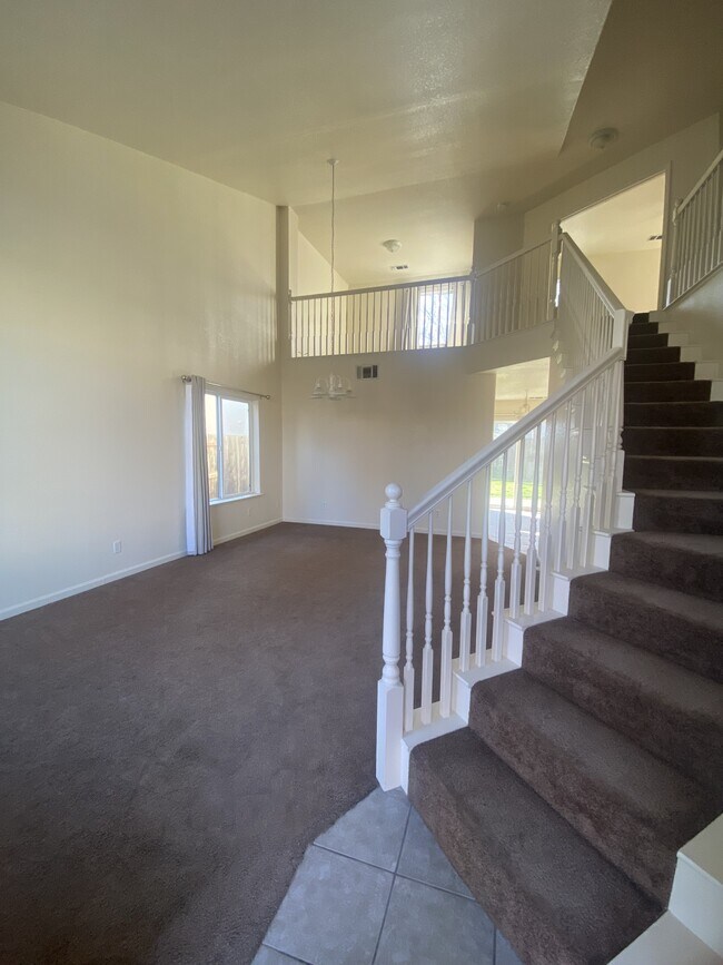 Foto del edificio - 1706 Shay Way