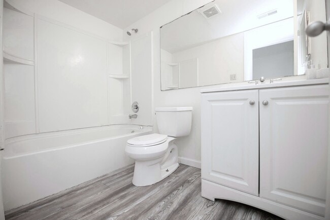 Building Photo - Brighton Apartments