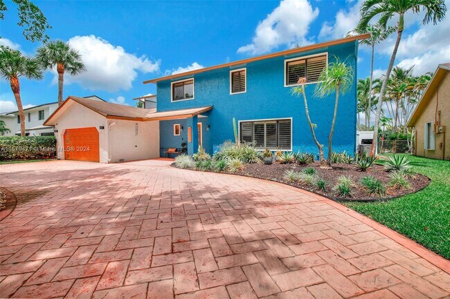 Foto del edificio - 10477 SW 49th Pl