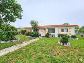 Building Photo - 1564 NW 31st Way
