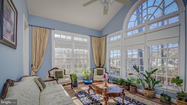 Foto del edificio - 14000 Baneberry Cir