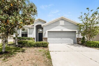 Building Photo - 5755 Coquyt Dr