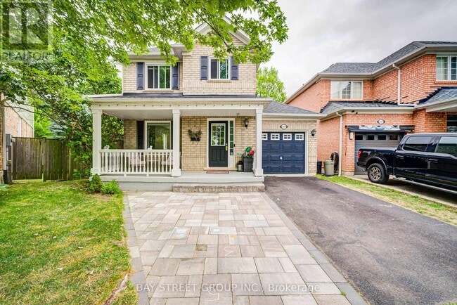 Building Photo - 2489 Falkland Crescent