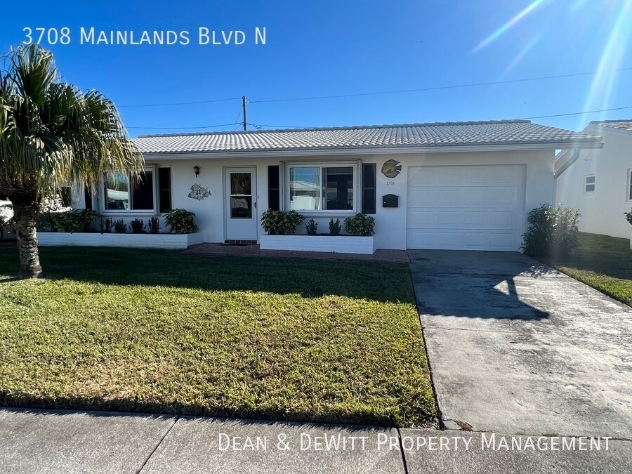 Primary Photo - SFH in Mainland's 55+ Community - For Rent