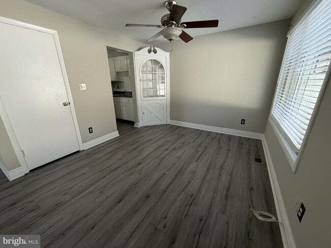 Building Photo - 111 Eastford Ct