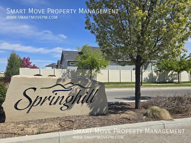 Foto del edificio - 1357 W Bass River Dr