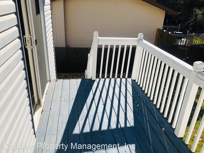 Foto del edificio - 4 br, 3 bath House - 1115 23rd St NW
