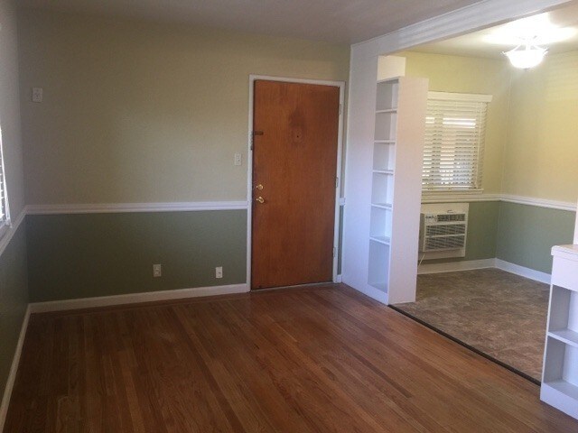 Foto del edificio - 2508 L St