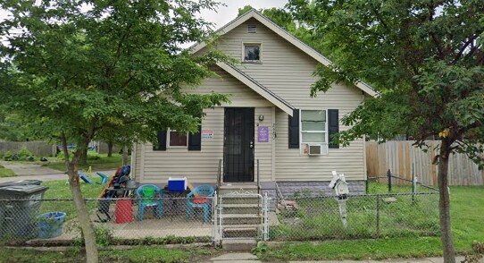 Primary Photo - 2480 Caledonia St