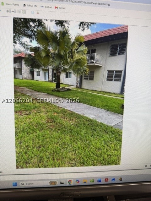 Building Photo - 6530 Lake Patricia Dr