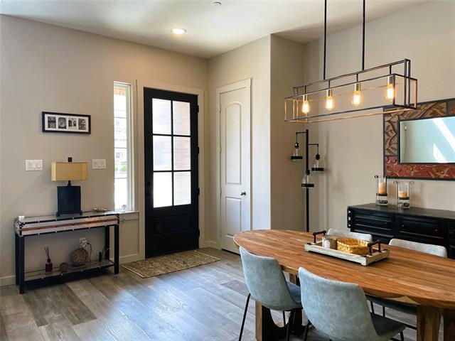 Foto del edificio - 7250 Switchgrass Rd