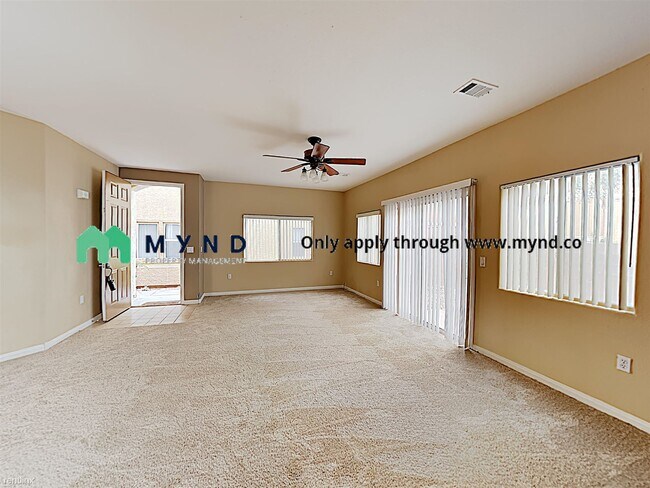 Foto del edificio - 9303 Gilcrease Ave