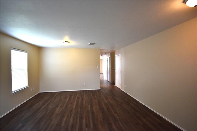 Building Photo - 2615 Marble Manor Ln