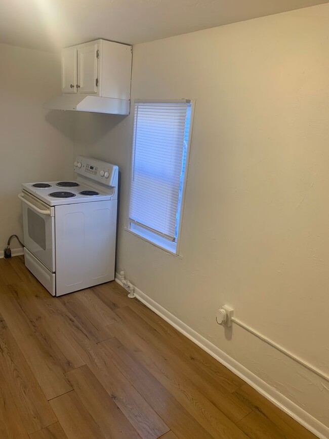 Building Photo - Coming Soon! Hanover 1st Floor 1 Bedroom A...