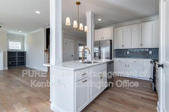 Building Photo - 1440 Saddle Club Way