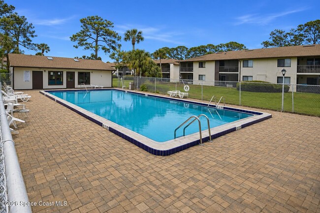 Building Photo - 1515 Huntington Ln