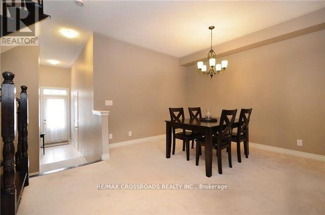 Photo du bâtiment - 158 Harvest Hills Blvd