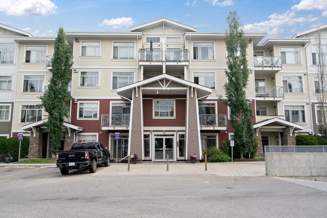 Building Photo - 22 Auburn Bay Link SE