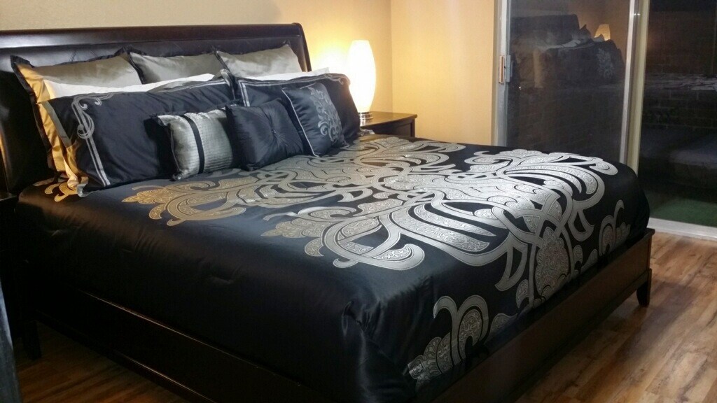 Bedroom - 1400 Palm Valley Dr W