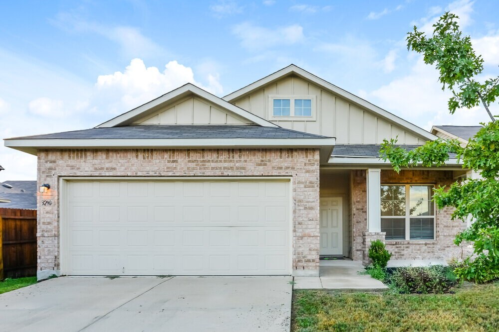 Foto principal - 3210 Saylers Creek