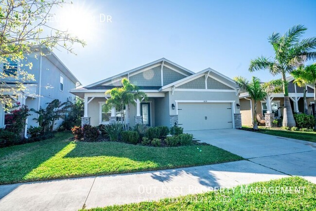 Foto del edificio - Stunning 3-Bedroom Home in Apollo Beach!