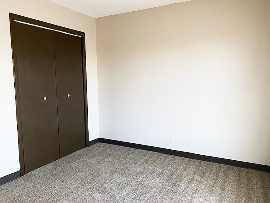 Monmouth Manor - 1018 N 6th St Monmouth, IL 61462 | Apartments.com
