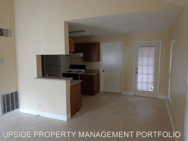 Foto del edificio - 2 br, 1 bath House - 8775 NW 39 St