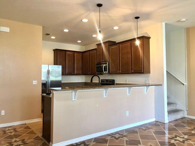 Foto del edificio - Nice 3/2.5 Two Story Condo in East Orlando!