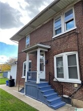 Building Photo - 154 W Lincoln St