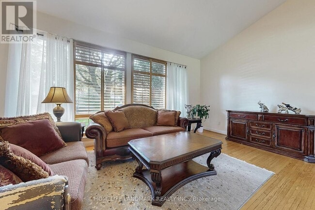 Building Photo - 173 Dunwoody Dr