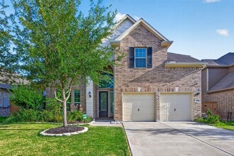 Building Photo - 32931 Franklin Brooks Dr
