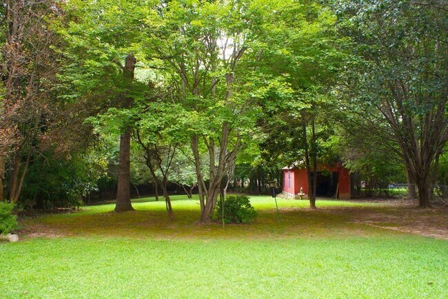 Foto del edificio - 6725 Ridge Moore Dr NW