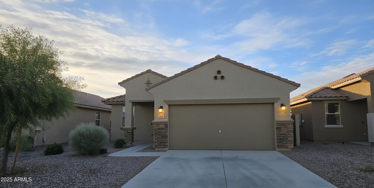 Foto principal - 7127 W Rancho Dr