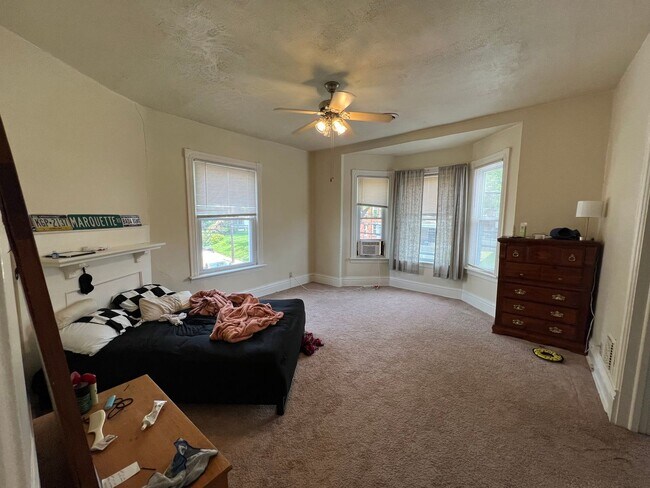 Foto del edificio - 7303-7305 Church Ave - (26218)