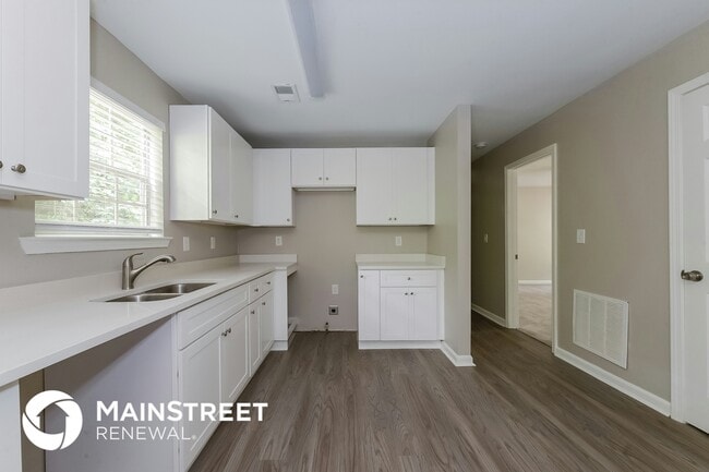 Building Photo - 893 Timbervale Ln