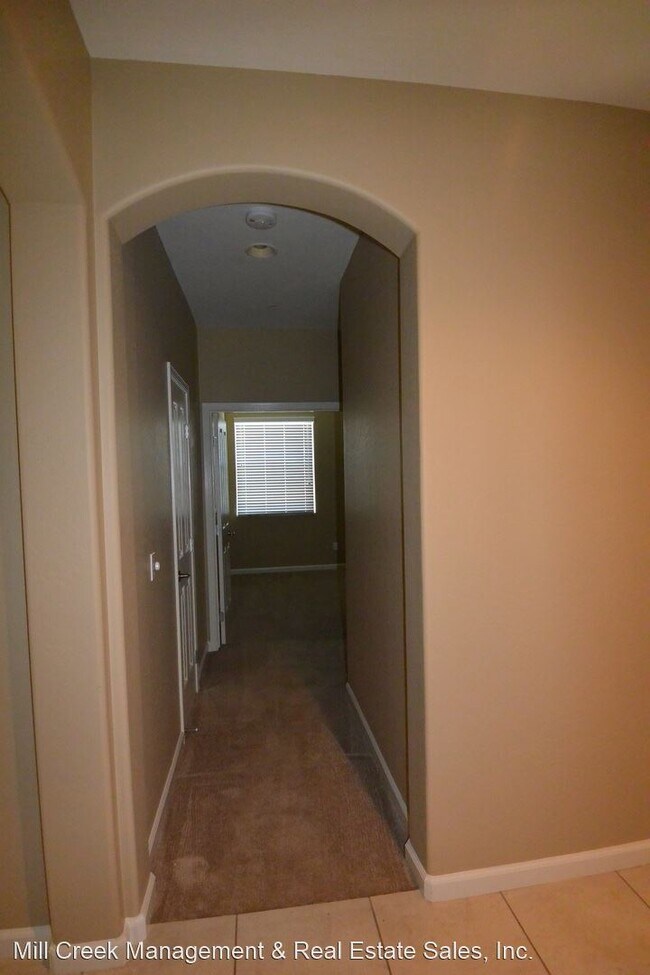 Foto del edificio - 3 br, 2 bath House - 6250 W. Vine