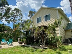 Building Photo - 17373 W Carnegie Cir