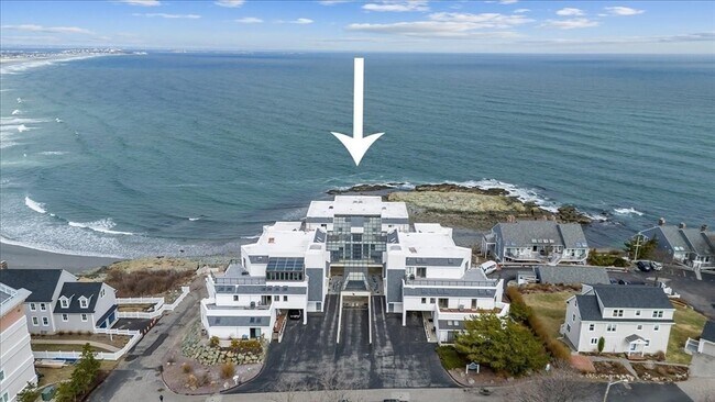 Building Photo - 46 Oceanside Dr