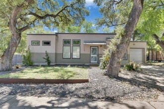 Building Photo - 3808 Menchaca Rd
