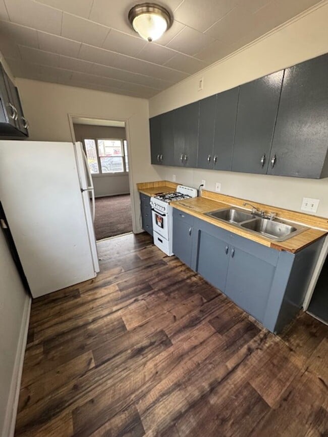 Foto del edificio - 4939 Mt Vernon Park Dr