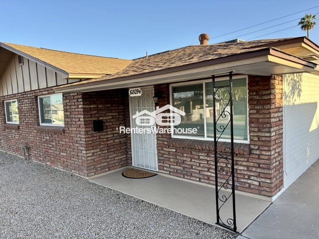 Foto del edificio - 6809 E Avalon Dr