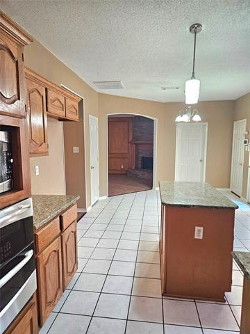 Building Photo - 474 Lakefield Dr