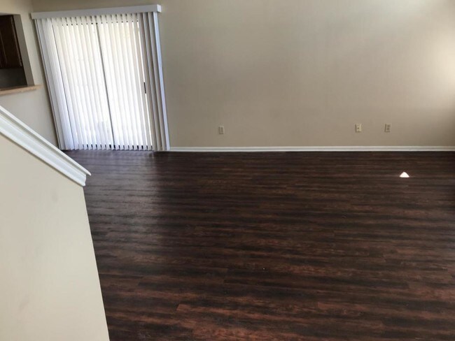 Foto del edificio - 6002 Bear Canyon