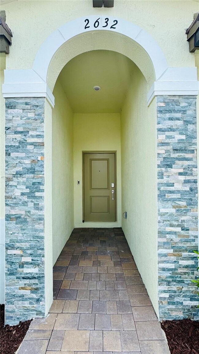 Foto del edificio - 2632 SE 27th Dr