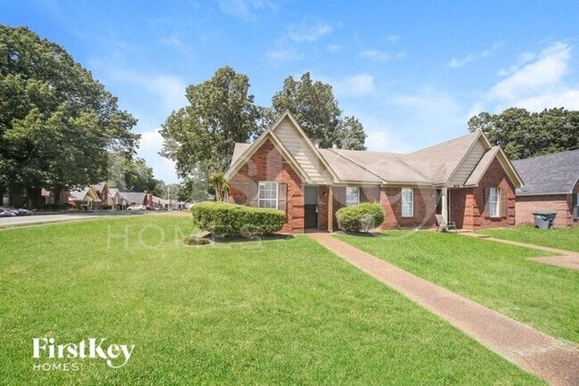 Foto del edificio - 5802 Ashridge Pl