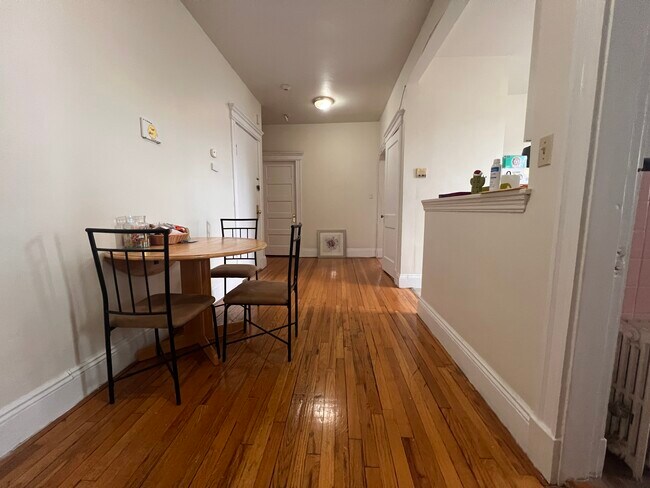 Foto del edificio - 1788 Beacon St