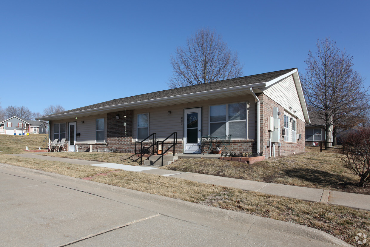 Building Photo - Kearney Estates