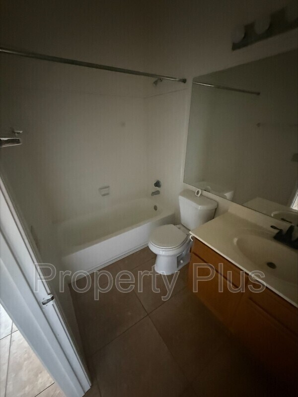 Foto del edificio - 3930 W Monterey St