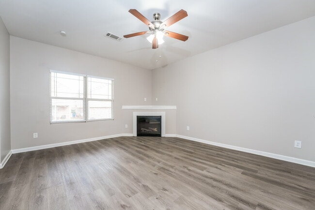 Building Photo - 4014 Haworth Pkwy